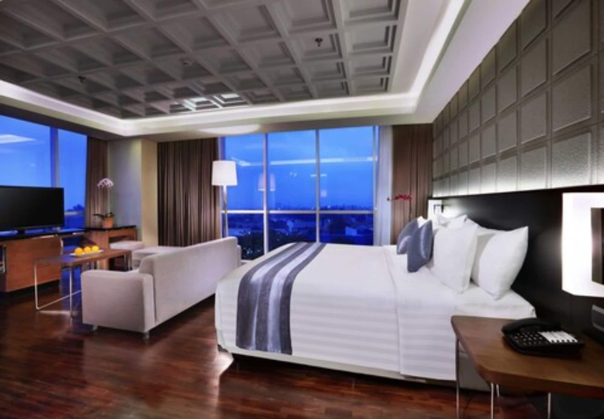 Aston Pasteur Hotel Bandung Kültér fotó