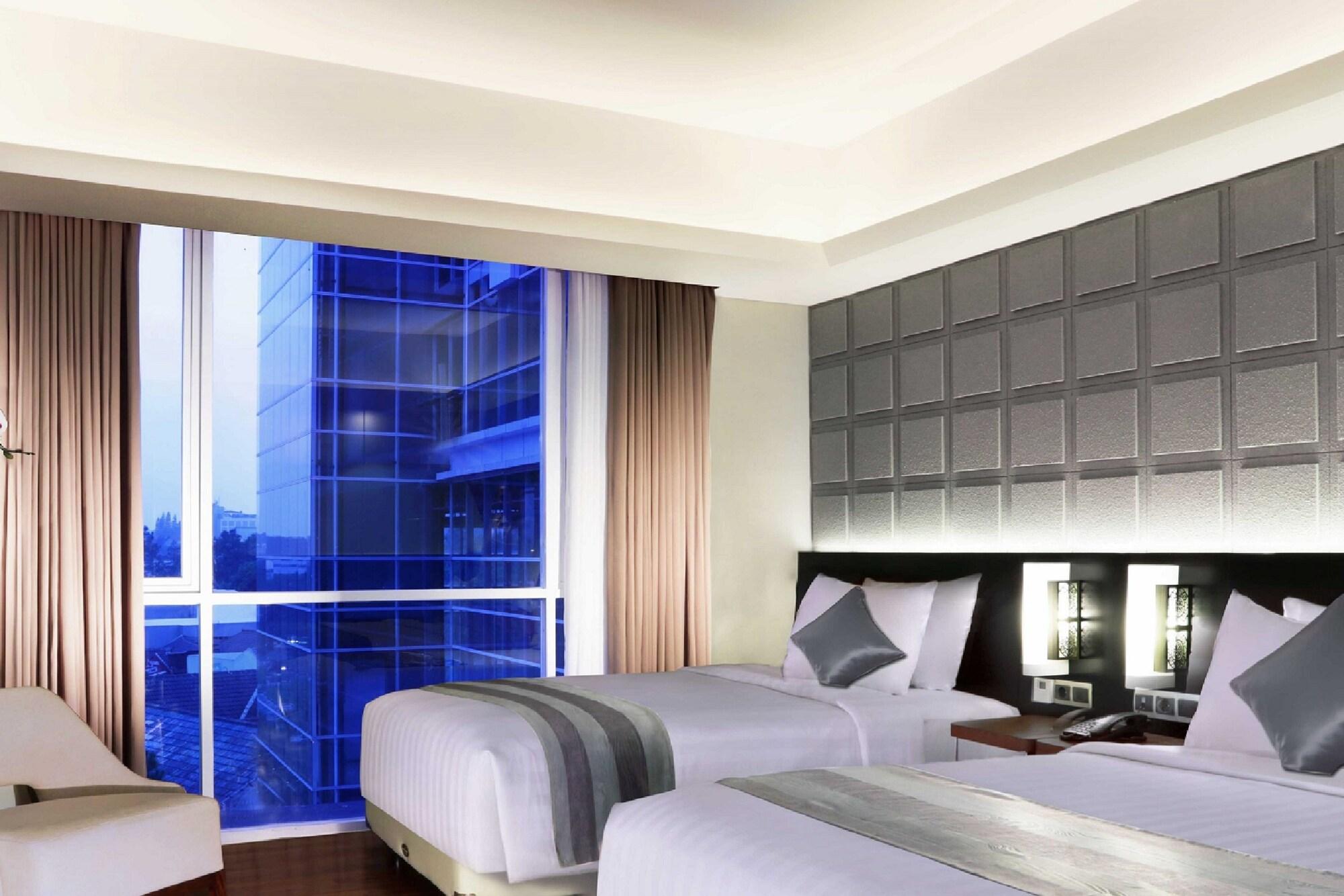 Aston Pasteur Hotel Bandung Kültér fotó